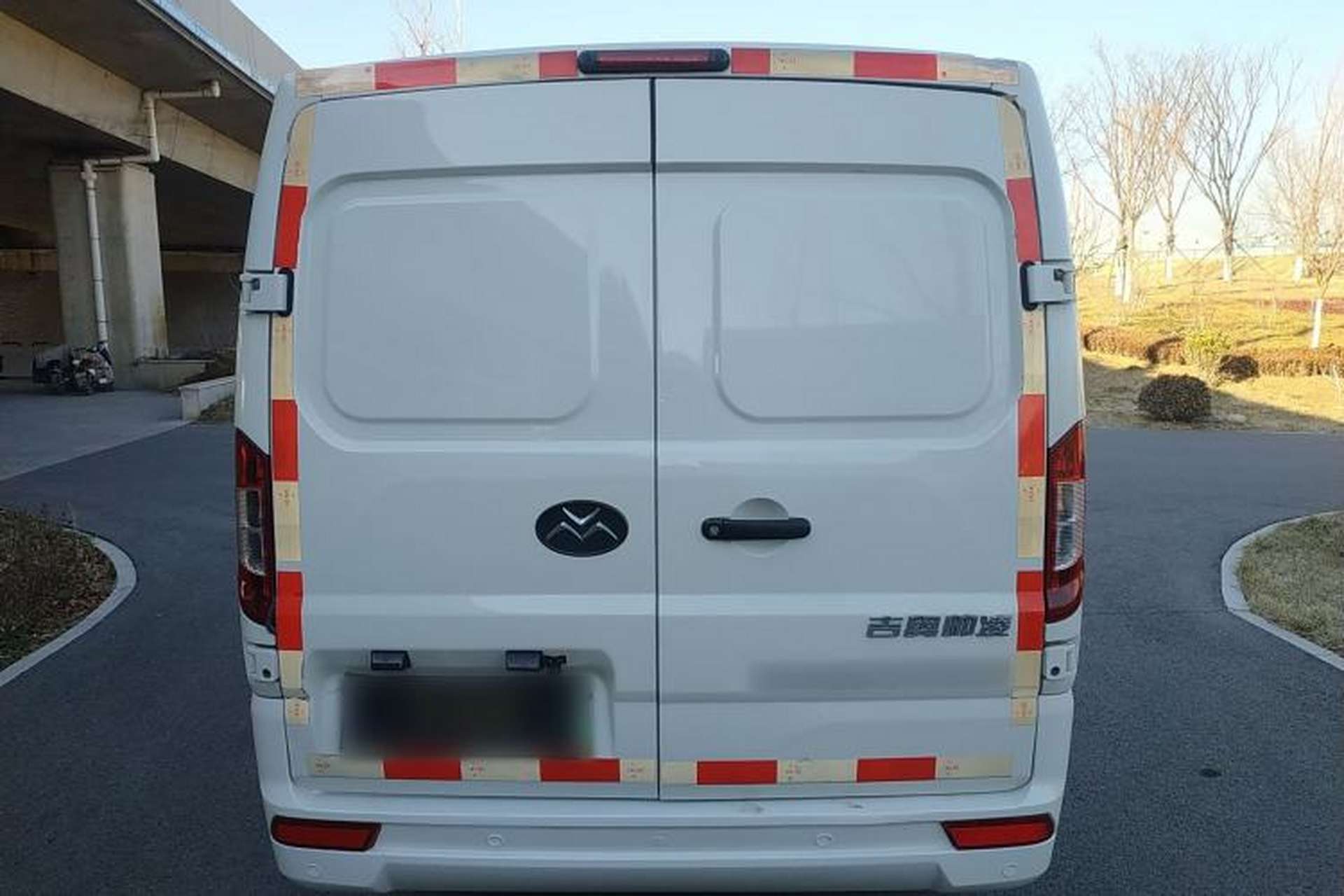 Used New Gonow Shuailing 2023 Standard Range with 41.64 kWh Lishen Power Exterior 4