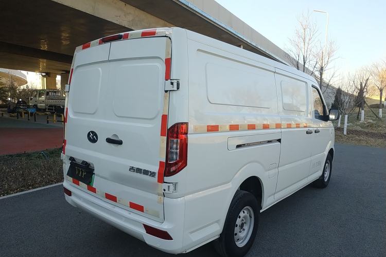 Used New Gonow Shuailing 2023 Standard Range with 41.64 kWh Lishen Power Exterior 5