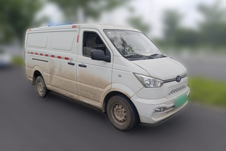 Used New Gonow Shuailing 2023 Standard Range 41.93 kWh Tianjin Guoxuan Front Right 45 Deg