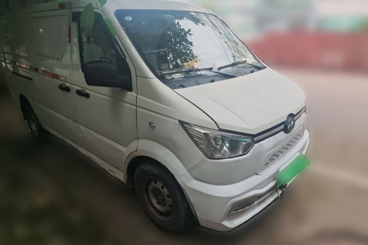 Used New Gonow Shuailing 2023 Standard Range 41.93 kWh Tianjin Guoxuan Front Right 45 Deg