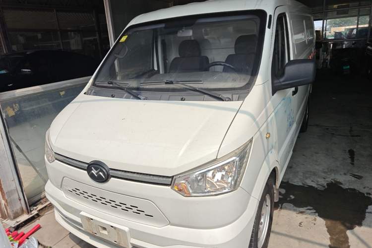 Used New Gonow Shuailing 2023 Standard Range 41.93 kWh Tianjin Guoxuan Front