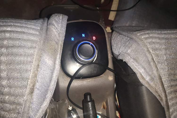 Used New Gonow Shuailing 2023 Standard Range 41.93 kWh Tianjin Hengtian Gear Lever