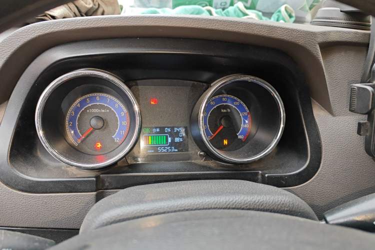 Used New Gonow Shuailing 2023 Standard Range with 41.64 kWh Lishen Power Instrument Cluster
