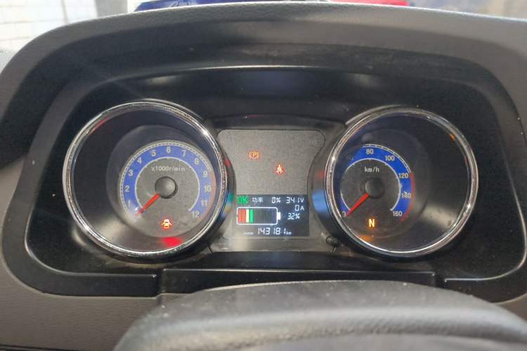 Used New Gonow Shuailing 2023 Standard Range 41.93 kWh Tianjin Guoxuan Instrument Cluster