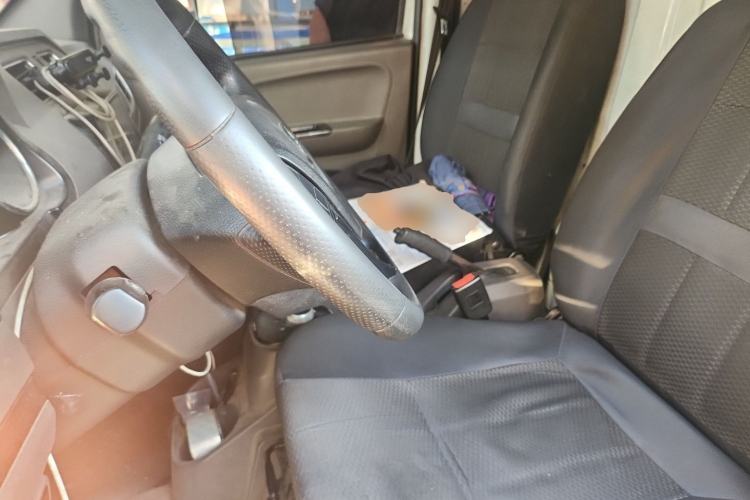 Used New Gonow Shuailing 2023 Standard Range with 41.64 kWh Lishen Power Left Front Seat
