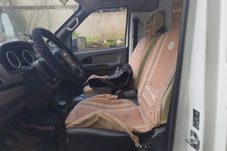 Used New Gonow Shuailing 2023 Standard Range 41.93 kWh Tianjin Guoxuan Left Front Seat