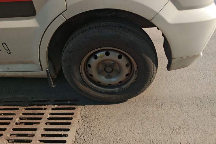 Used New Gonow Shuailing 2023 Standard Range 41.93 kWh Tianjin Hengtian Right Front Wheel Hub