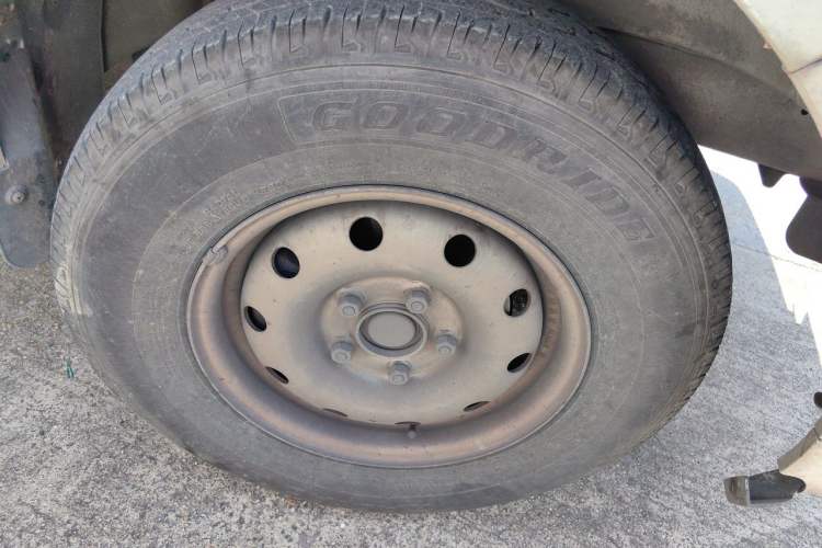 Used New Gonow Shuailing 2023 Standard Range 41.93 kWh Tianjin Hengtian Right Front Wheel Hub