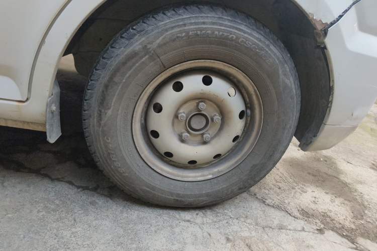 Used New Gonow Shuailing 2023 Standard Range 41.93 kWh Tianjin Guoxuan Right Front Wheel Hub