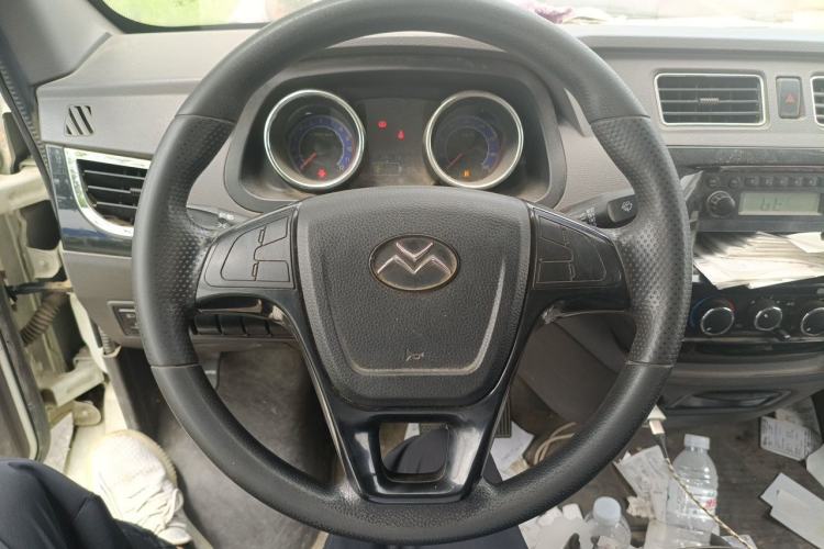 Used New Gonow Shuailing 2023 Standard Range 41.93 kWh Tianjin Guoxuan Steering Wheel