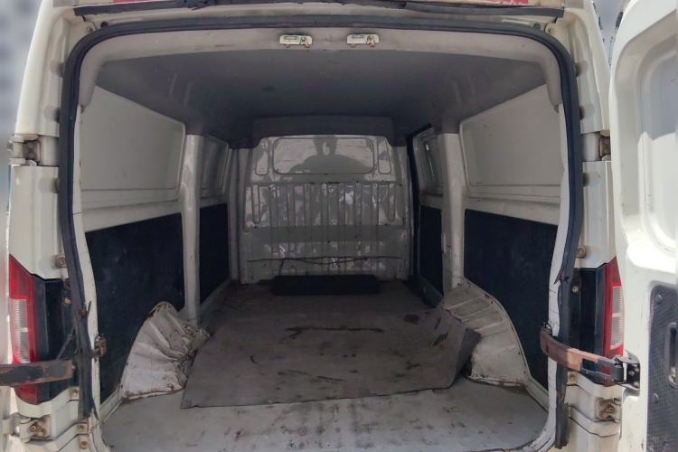 Used New Gonow Shuailing 2023 Standard Range 41.93 kWh Tianjin Hengtian Trunk