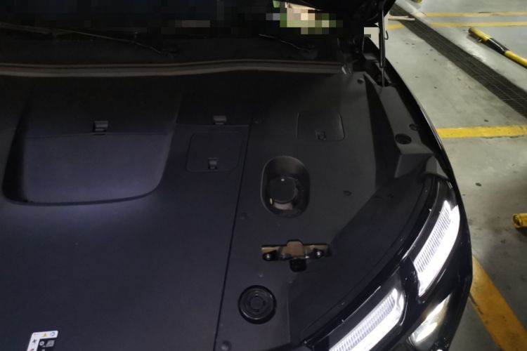Used Nio EC6 2024 75 kWh Engine Bay Left