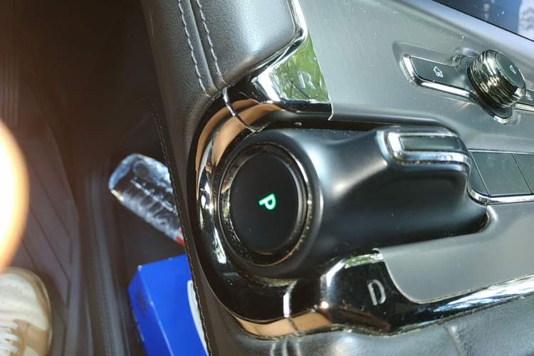 Used Nio EC6 2022 75 kWh Performance Version Gear Lever