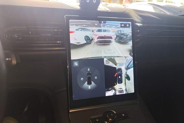 Used Nio EC6 2020 440 km Performance Version Audio And AC Panel