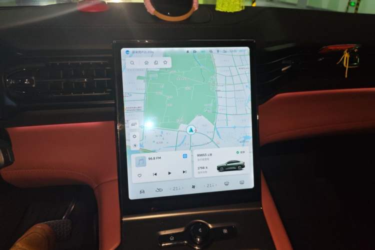 Used Nio EC6 2020 465 km Sport Edition Audio And AC Panel