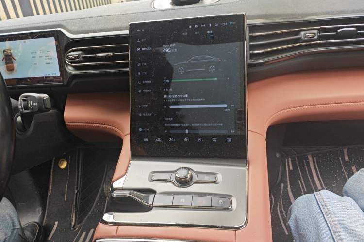 Used Nio EC6 2020 615 km Signature Edition Audio And AC Panel