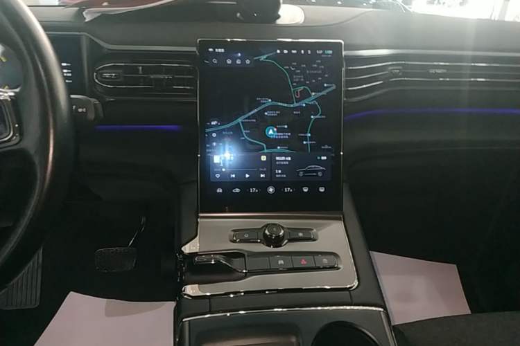 Used Nio EC6 2020 605 km Sport Edition Audio And AC Panel