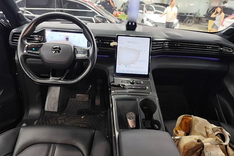 Used Nio EC6 2020 440 km Performance Version Center Console
