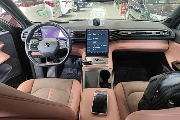Used Nio EC6 2020 605 km Sport Edition Center Console
