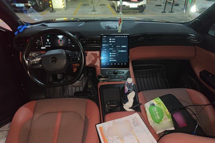 Used Nio EC6 2020 465 km Sport Edition Center Console