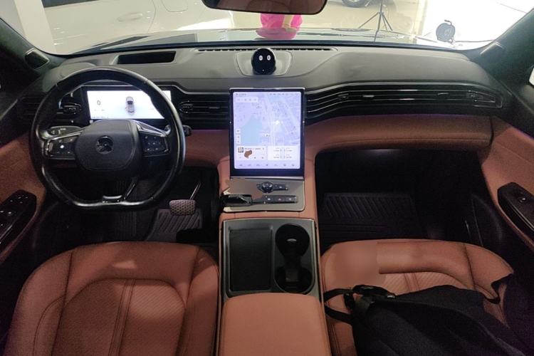 Used Nio EC6 2020 440KM Signature Edition Center Console