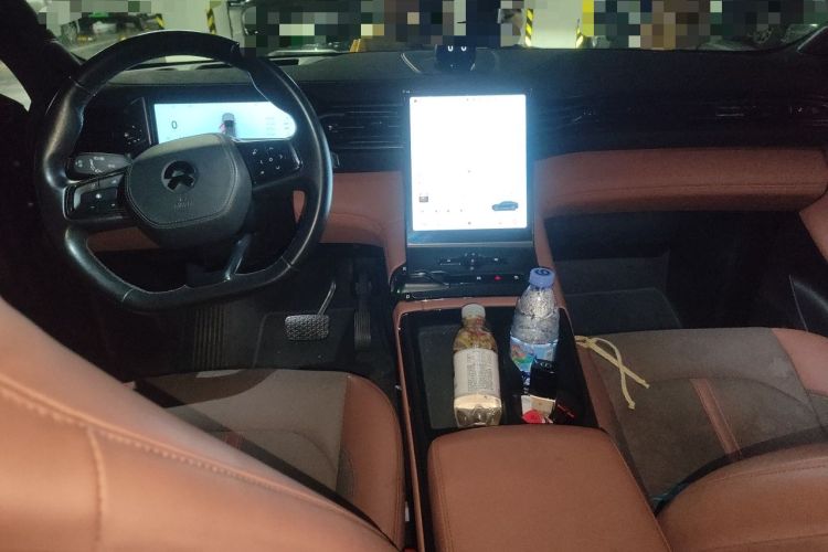 Used Nio EC6 2020 615 km Performance Edition Center Console