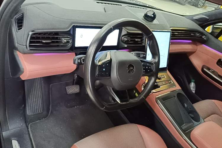Used Nio EC6 2020 430 km Sport Version Center Console