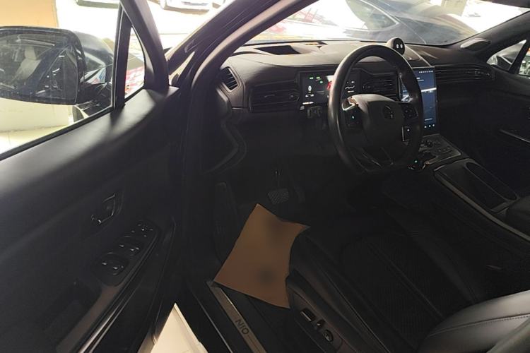 Used Nio EC6 2020 440 km Performance Version Driver Seat