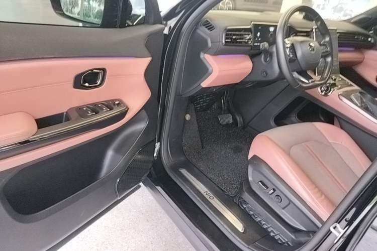 Used Nio EC6 2020 465 km Sport Edition Driver Seat