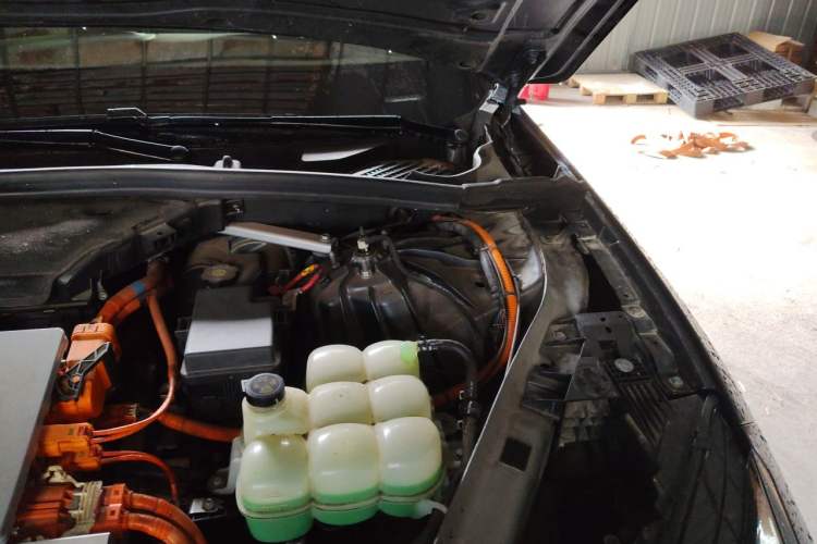 Used Nio EC6 2020 430 km Sport Version Engine Bay Left