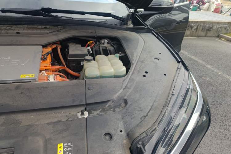 Used Nio EC6 2020 440KM Signature Edition Engine Bay Left