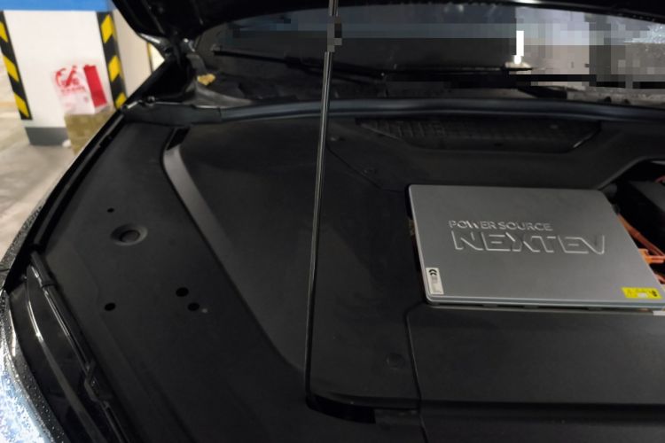 Used Nio EC6 2020 430 km Sport Version Engine Bay Right