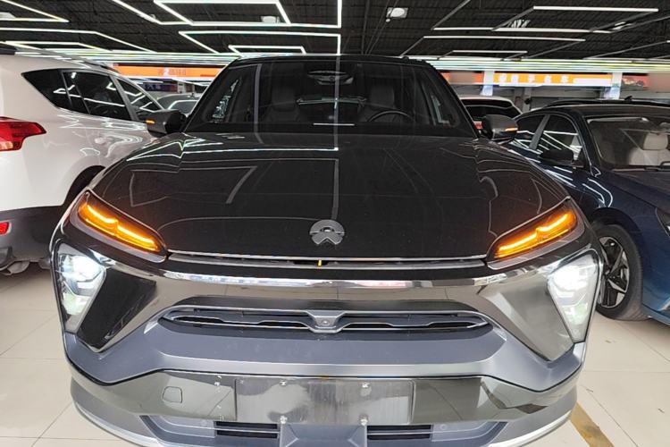 Used Nio EC6 2020 440 km Performance Version Front