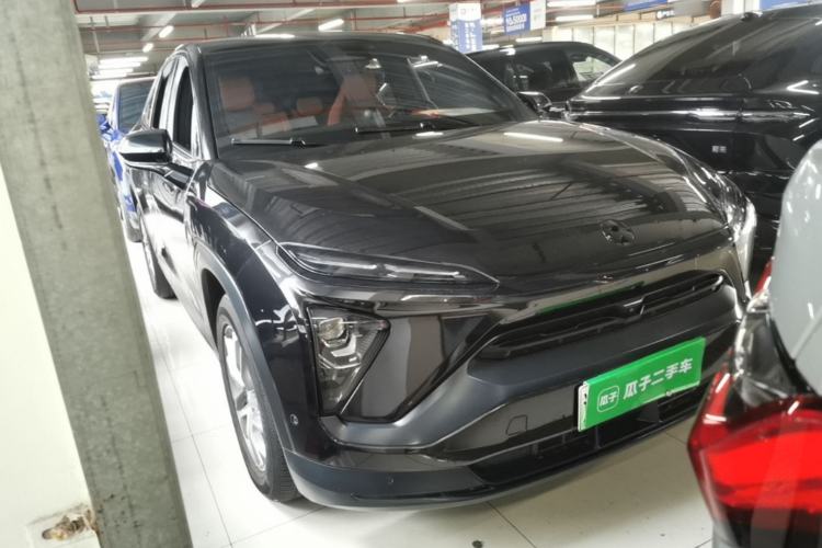 Used Nio EC6 2020 605 km Sport Edition Front Right 45 Deg