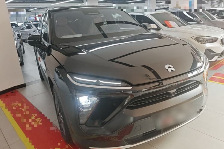 Used Nio EC6 2020 465 km Sport Edition Front Right 45 Deg