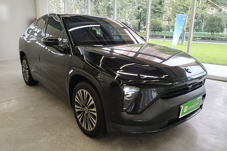 Used Nio EC6 2020 465 km Sport Edition Front Right 45 Deg