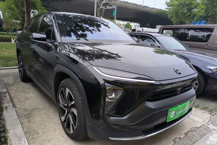 Used Nio EC6 2020 615 km Performance Edition Front Right 45 Deg