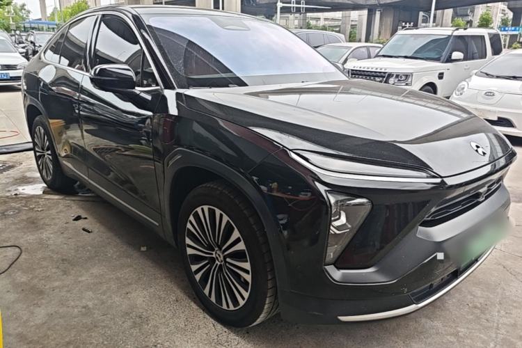 Used Nio EC6 2020 440 km Performance Version Front Right 45 Deg