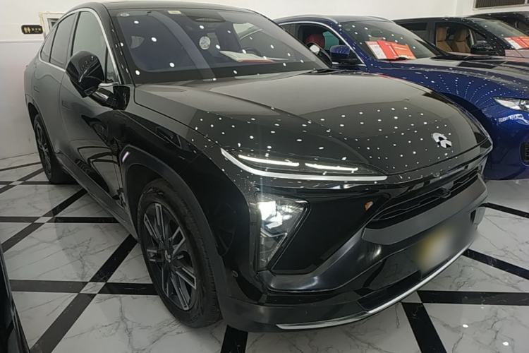 Used Nio EC6 2020 605 km Sport Edition Front Right 45 Deg
