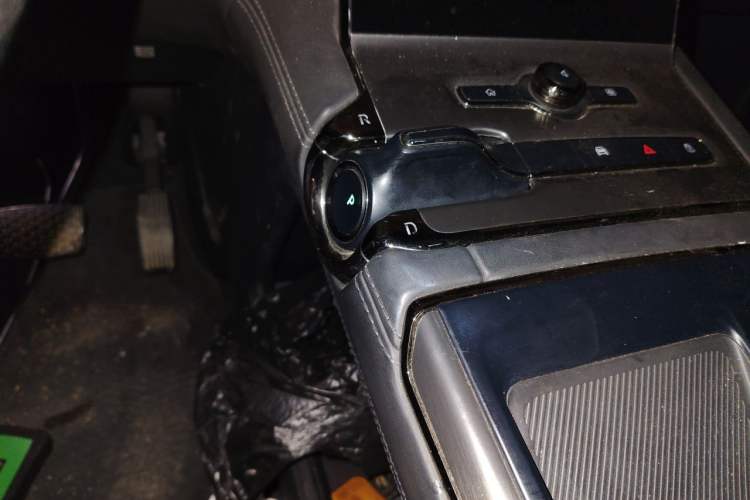 Used Nio EC6 2020 430 km Sport Version Gear Lever