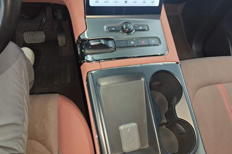 Used Nio EC6 2020 430 km Sport Version Gear Lever
