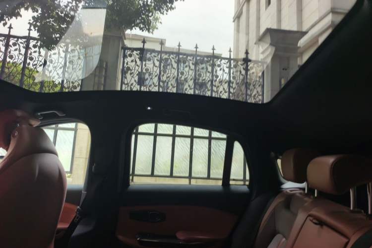 Used Nio EC6 2020 430 km Sport Version Headliner