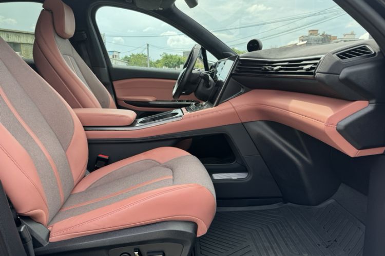 Used Nio EC6 2020 605 km Sport Edition Interior 3