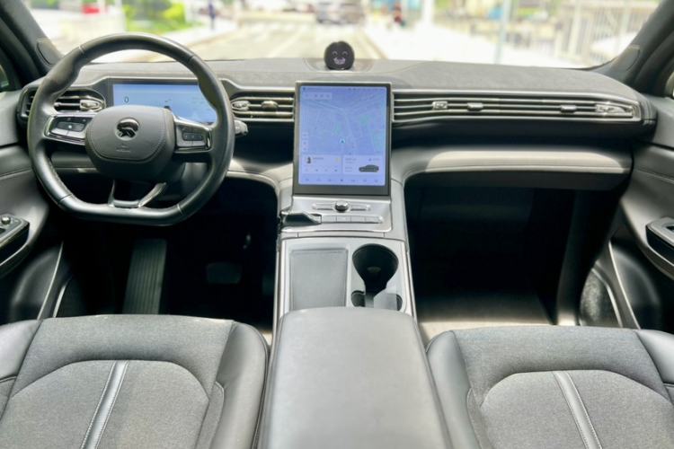 Used Nio EC6 2020 615 km Performance Edition Interior 4