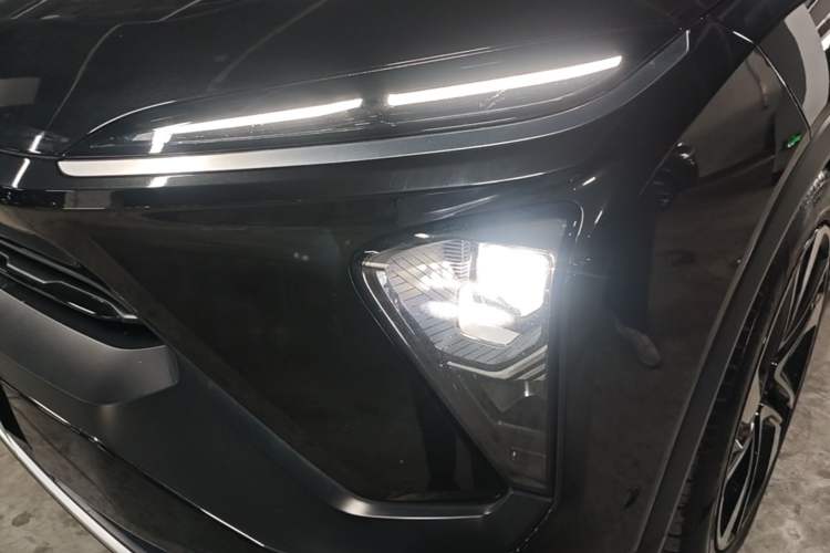 Used Nio EC6 2020 605 km Sport Edition Left Front Headlight