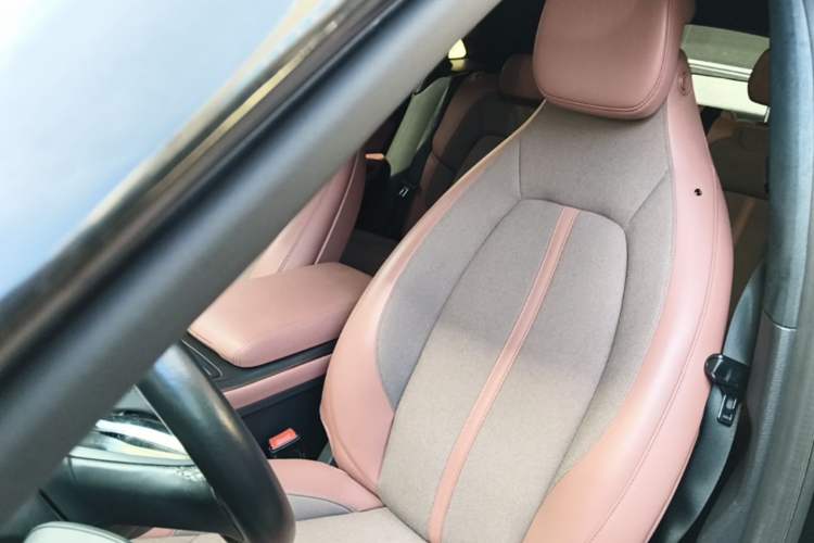 Used Nio EC6 2020 465 km Sport Edition Left Front Seat