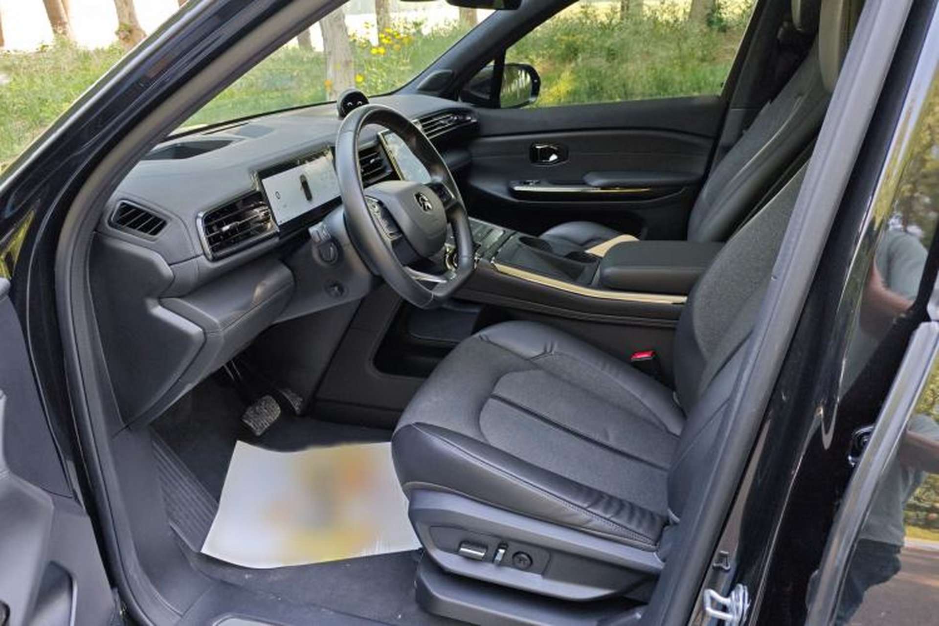 Used Nio EC6 2020 605 km Sport Edition Left Front Seat