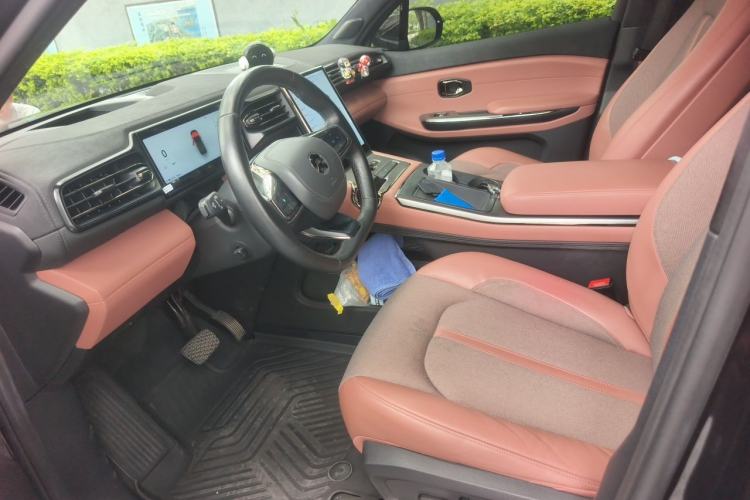 Used Nio EC6 2020 615 km Performance Edition Left Front Seat
