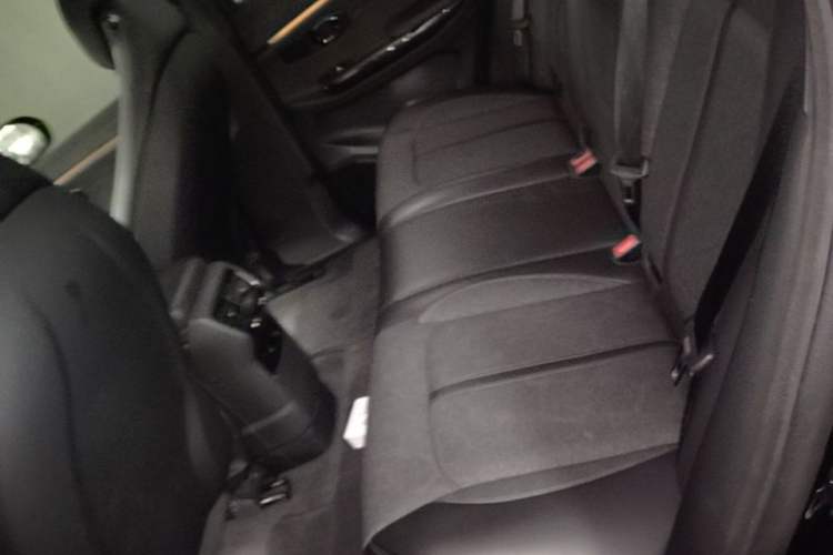 Used Nio EC6 2020 615 km Performance Edition Left Rear Seat