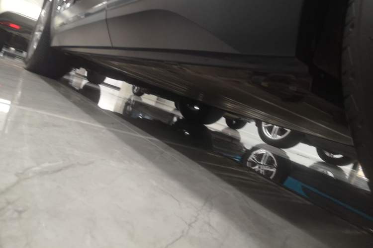 Used Nio EC6 2020 430 km Sport Version Left Side Sill